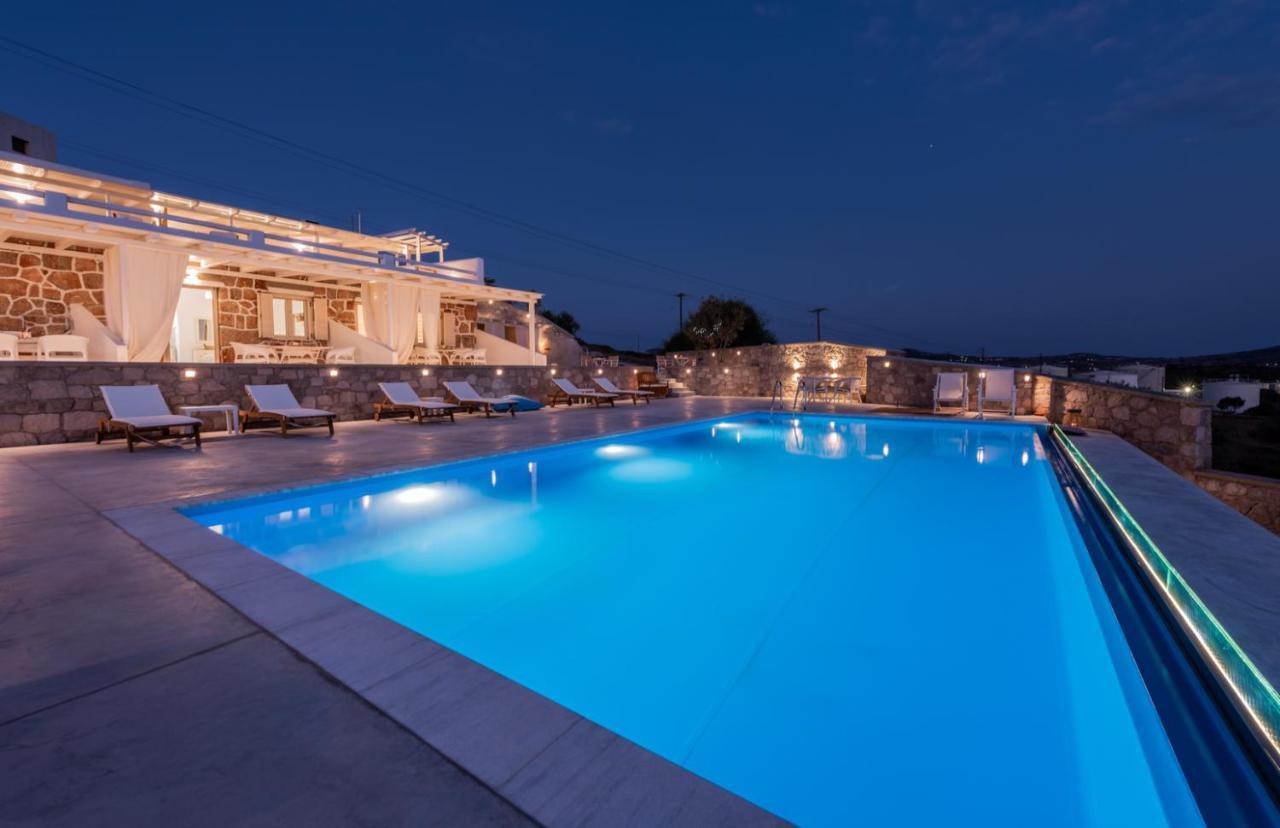 Anemi Suites Адамас Екстер'єр фото